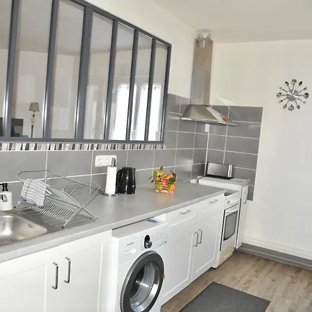 Ne Restez Pas A Quai Apartment